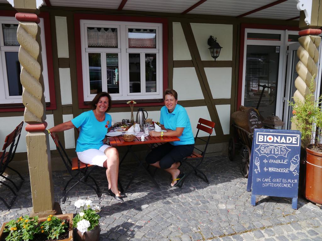 Hotel Café im Hof Streufdorf Esterno foto