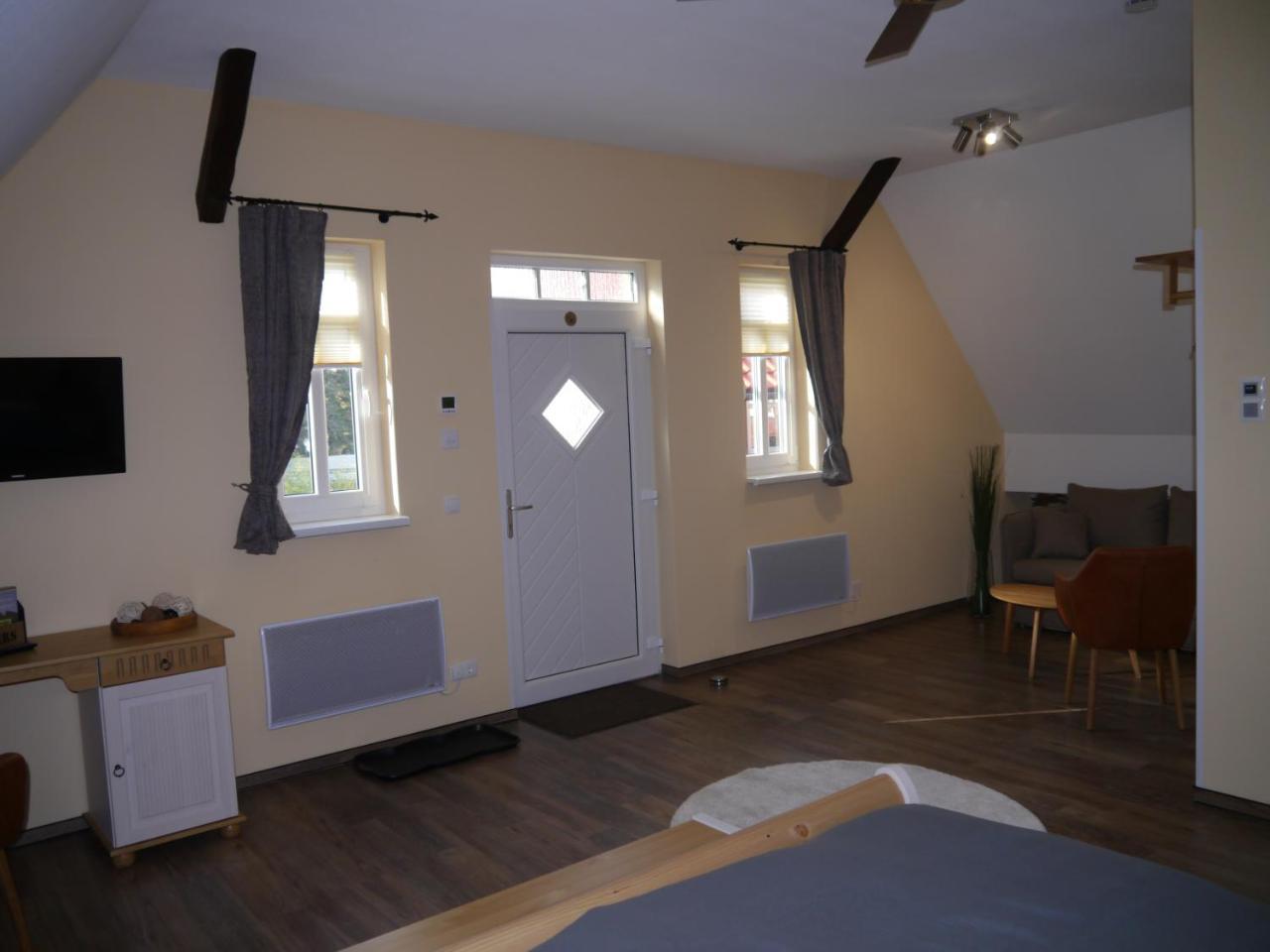 Hotel Café im Hof Streufdorf Esterno foto
